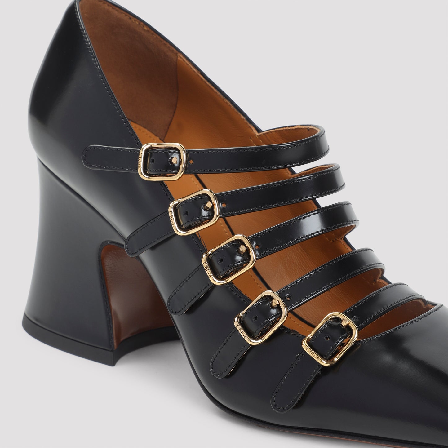 Chloe Janis Pumps