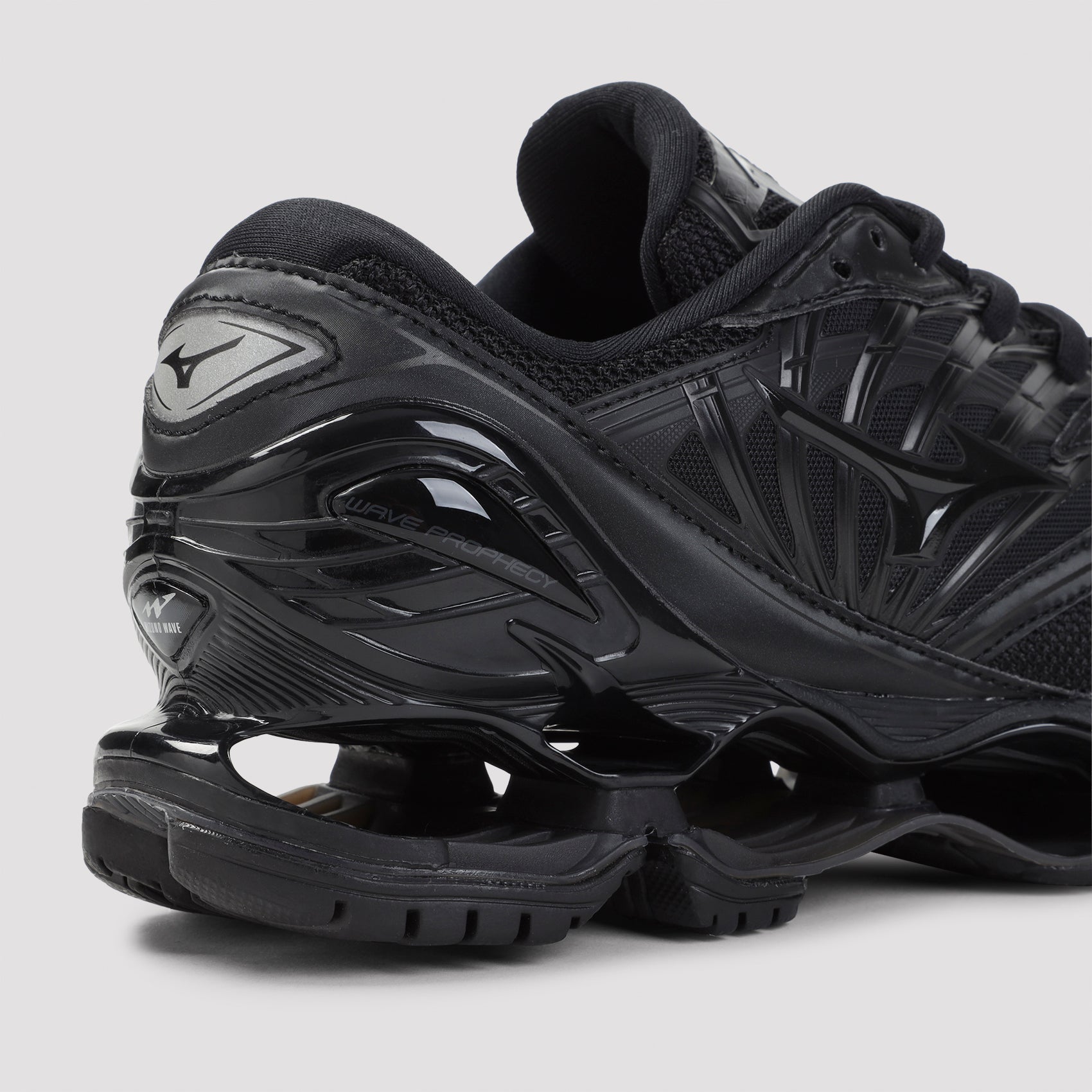 Mizuno Wave Prophecy LS Sneakers