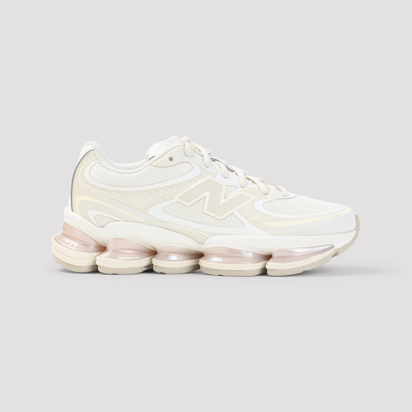 New Balance 2000 Sneakers