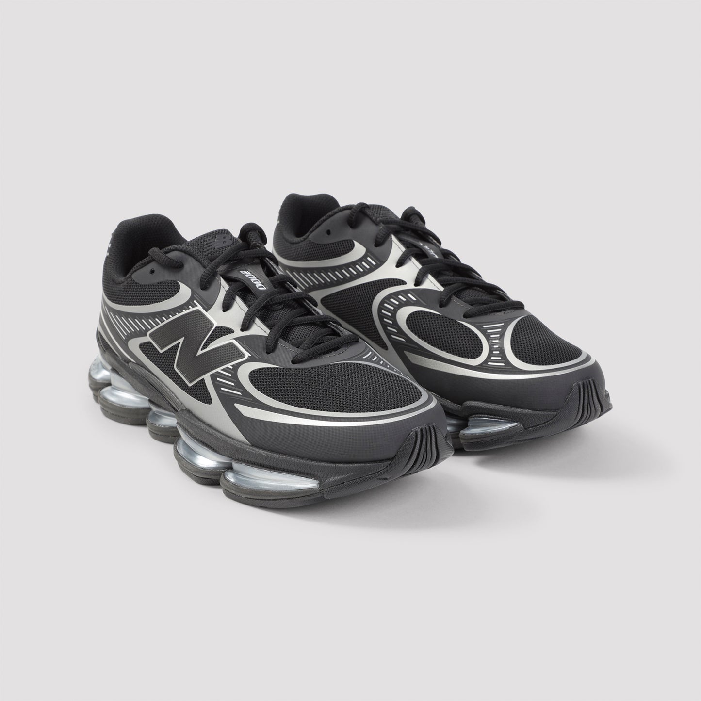New Balance 2000 Sneakers