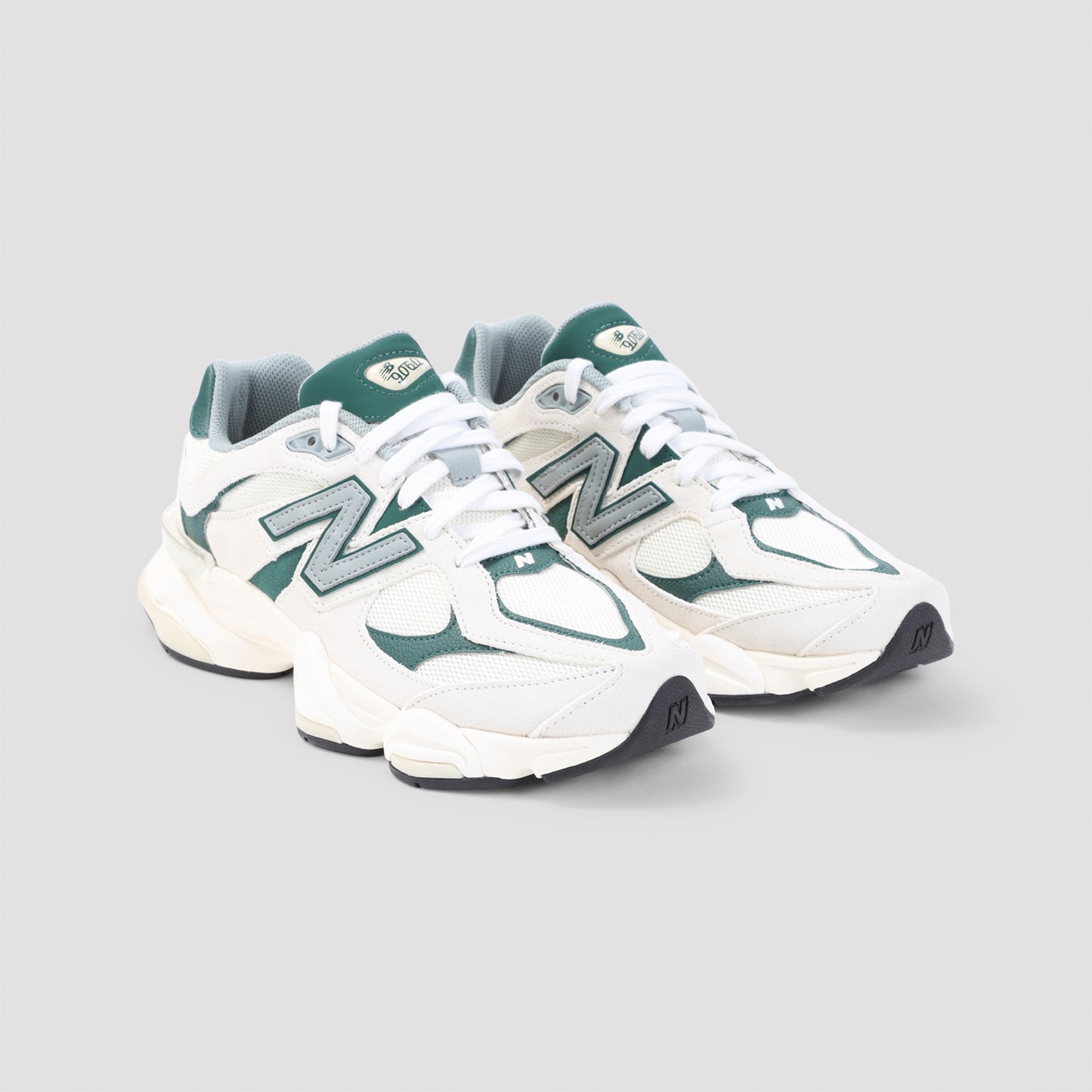 New Balance 9060 Sneakers