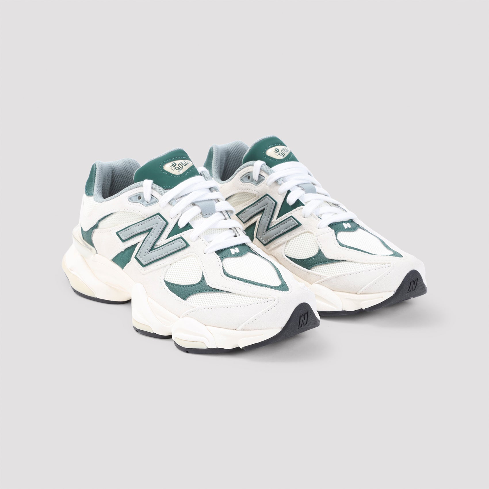 New Balance 9060 Sneakers