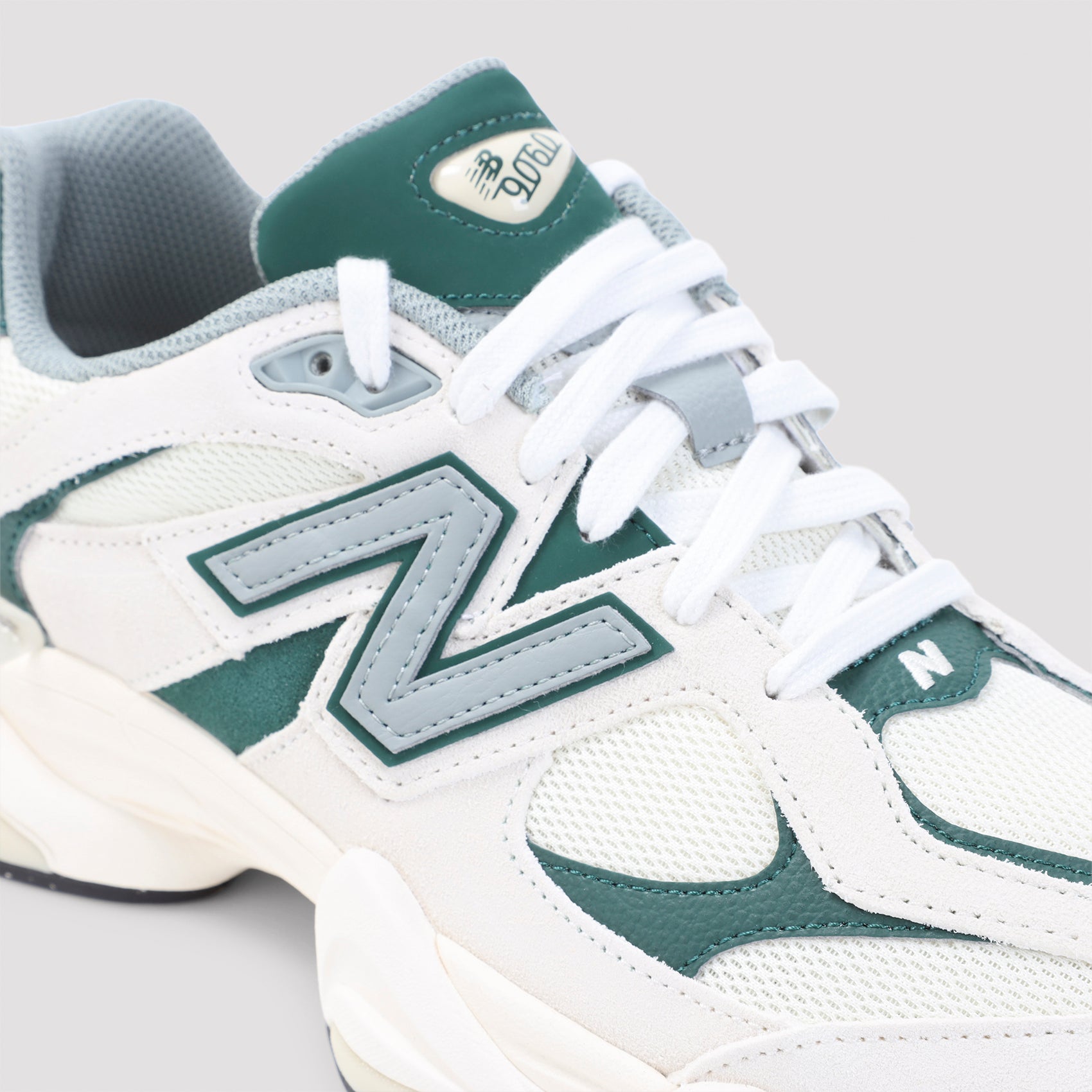 New Balance 9060 Sneakers