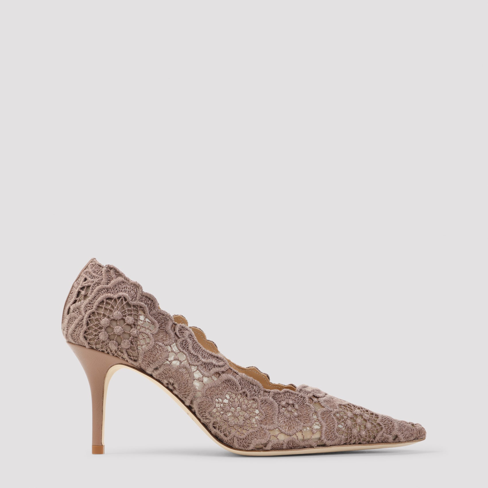 Arteana Como Pumps