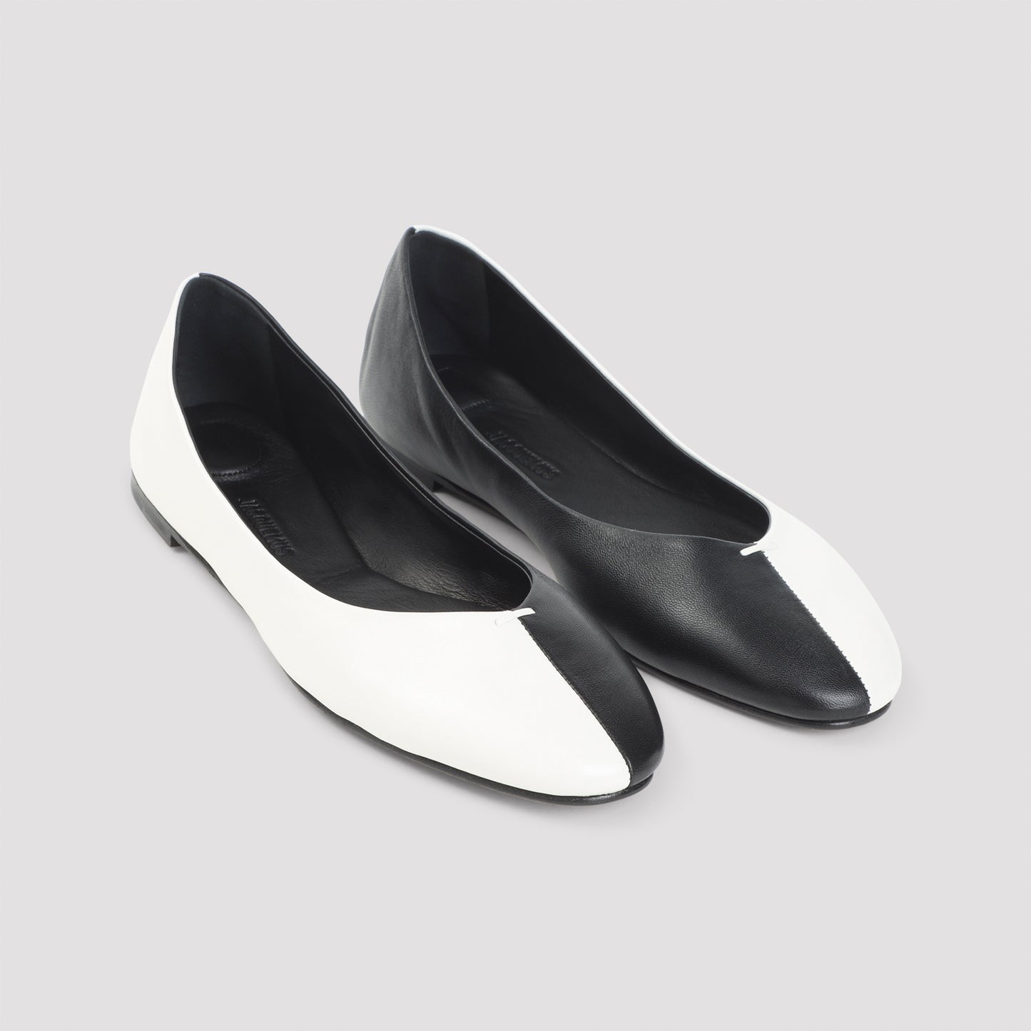 Jacquemus Ovalo Ballerinas