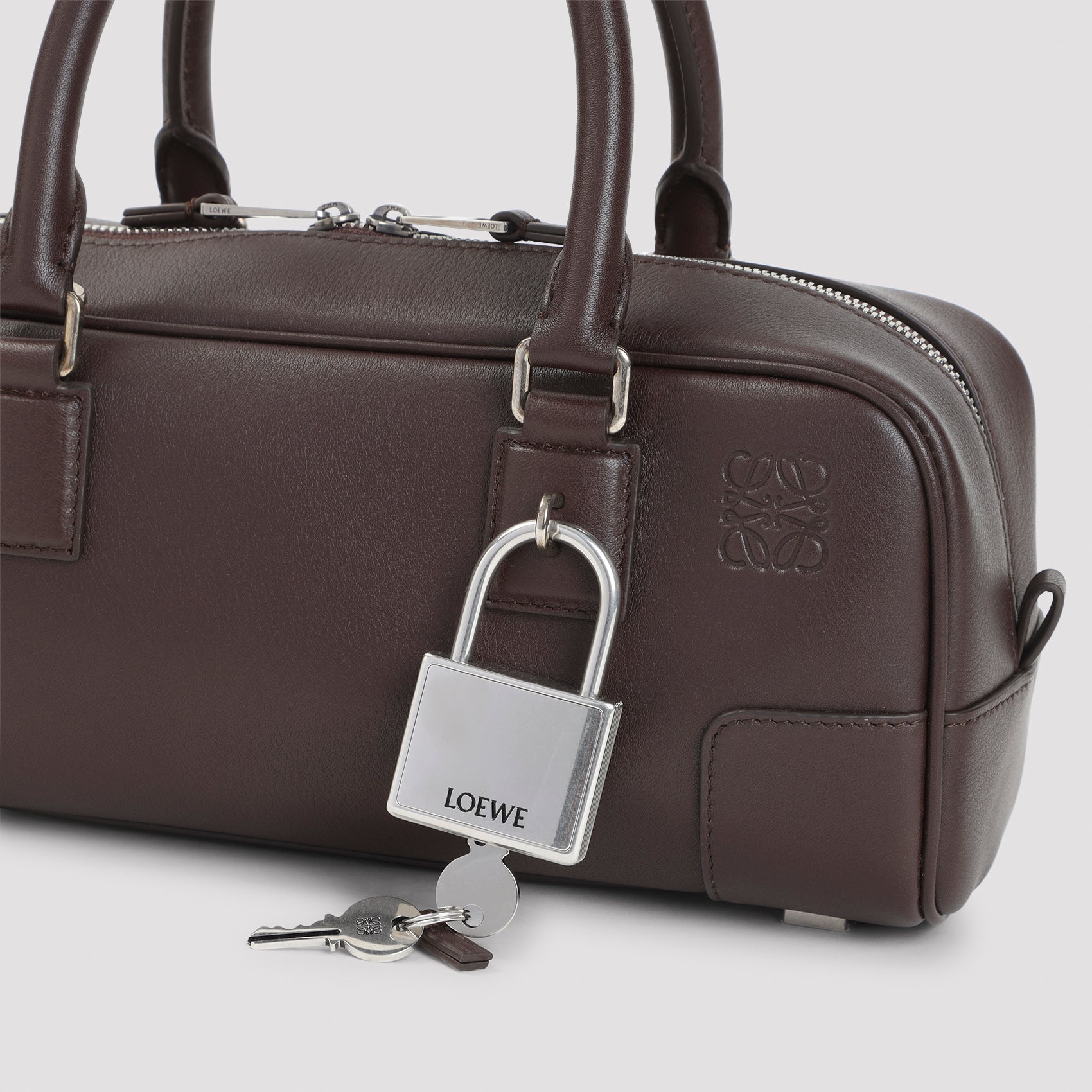 Loewe Amazona 23 Cropped Bag